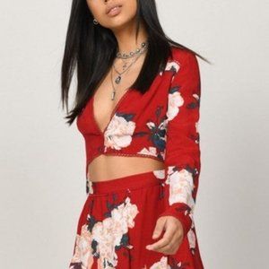 Tobi red floral crop top BNWOT